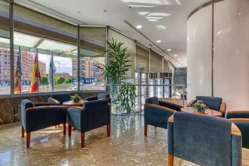 Senator Parque Central Hotel, Lobby sitting area
