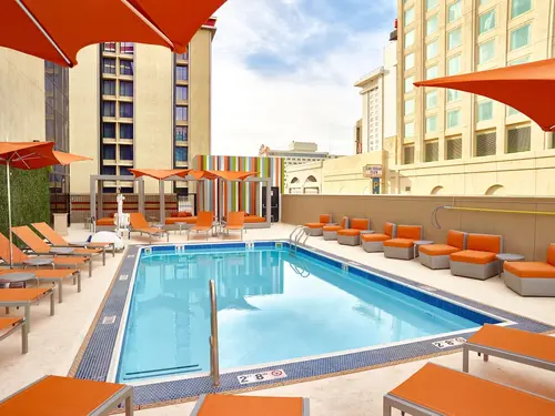 California Hotel and Casino, Rooftop pool