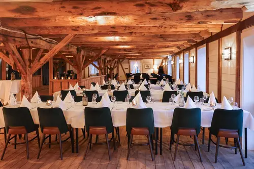 Quality Hotel Floro, Dining
