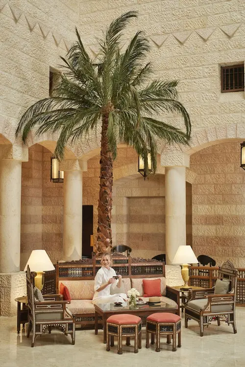 Mövenpick Resort Petra, Reception