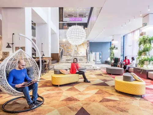 Novotel Poznan Centrum, Lobby sitting area