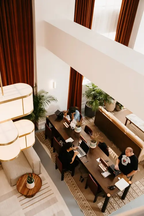 Hu. Hotel, Lobby