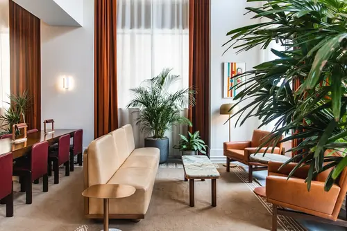 Hu. Hotel, Lobby