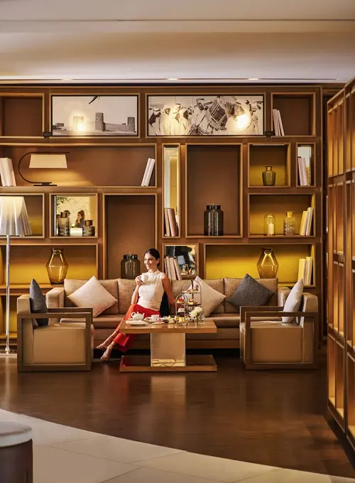 Fairmont Dubai, Lobby lounge