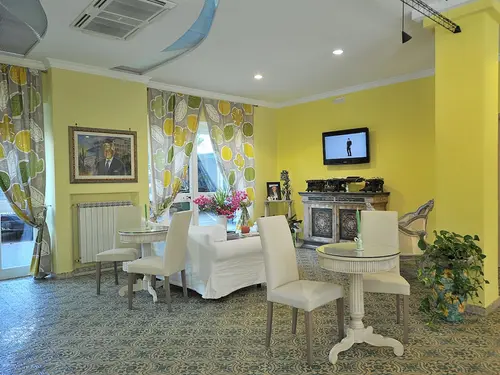 Hotel Miramare, Lobby sitting area