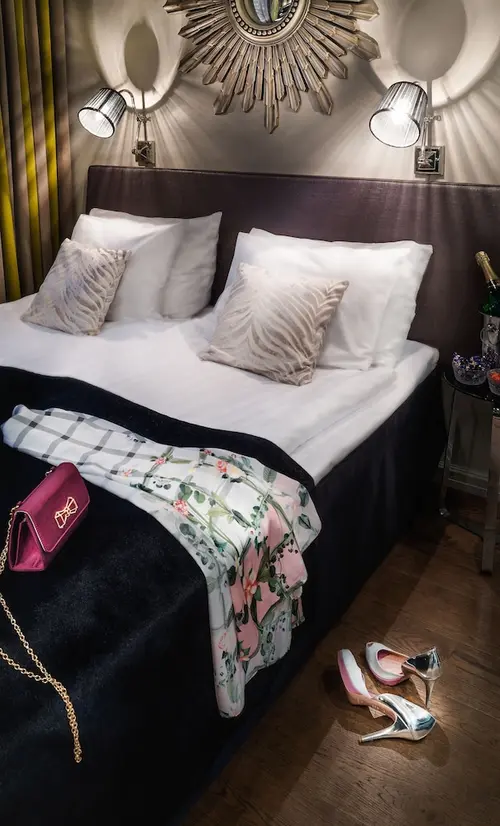 Arctic City Hotel, Room