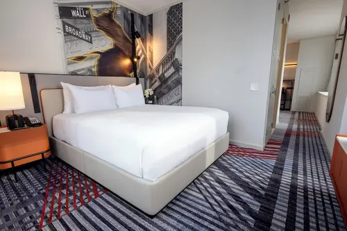 Millennium Downtown New York, Room
