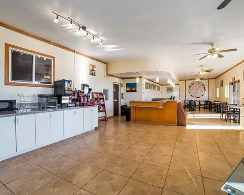 Rodeway Inn at Lake Powell, Lobby