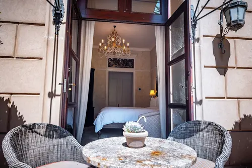 Palazzo Hotel, Room