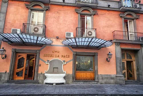 Hotel La Pace, Primary image