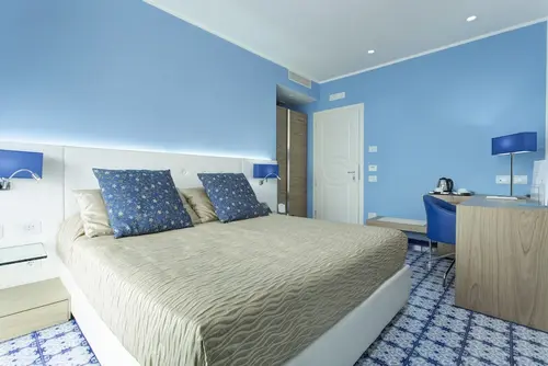 Lloyd's Baia Hotel, Room
