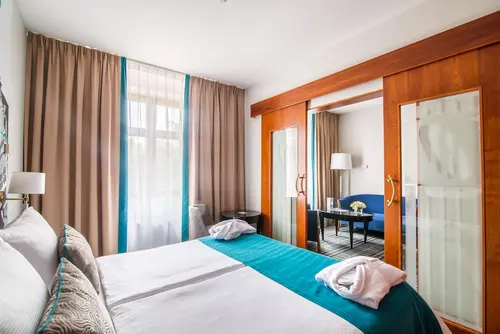 Hanza Hotel, Room