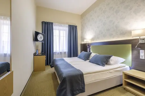 Hotel Reytan, Primary image