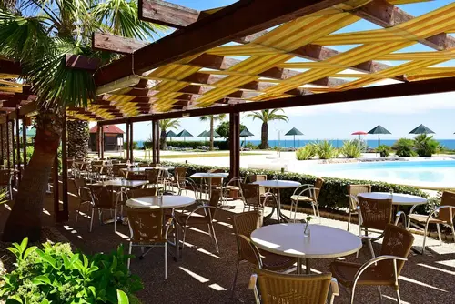 Pestana Viking Beach & Spa Resort, Poolside bar