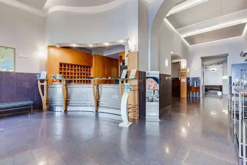 Best Western Plus Hotel Plaza, Reception
