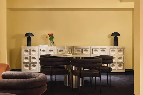 Hotel Diplomat Sydney, Lobby