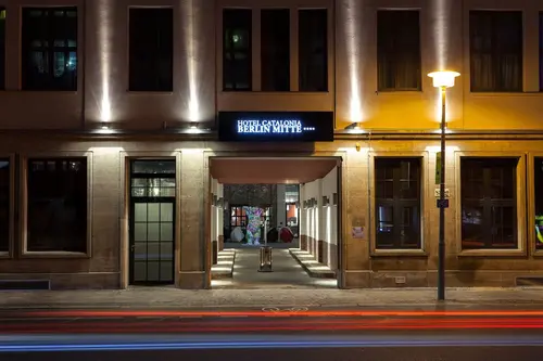 Catalonia Berlin Mitte, Property entrance