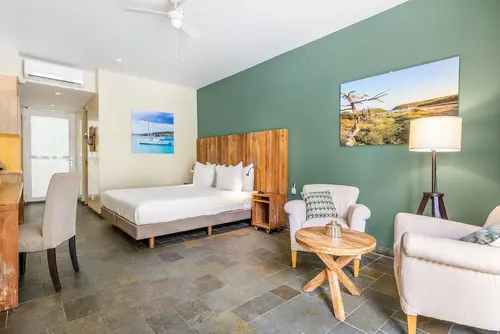 Bayside Boutique Hotel - Blue Bay Golf & Beach Resort, Room