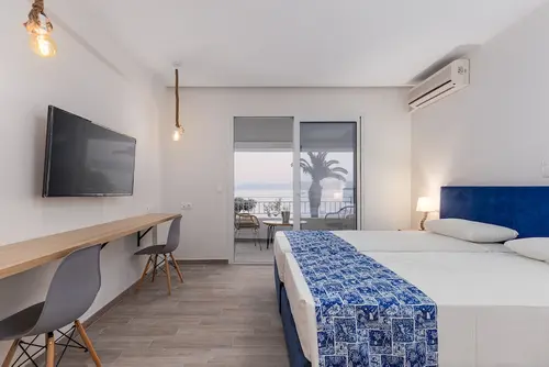 Sirocco Hotel, Room