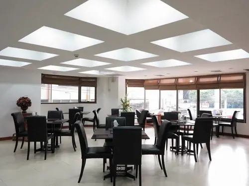 The Grand Sathorn, Restaurant