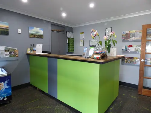 Beagle Hotel, Reception