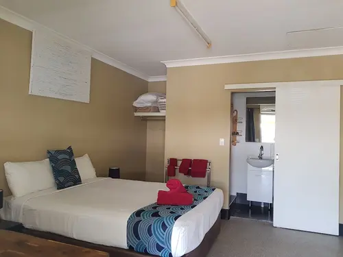 Beagle Hotel, Room
