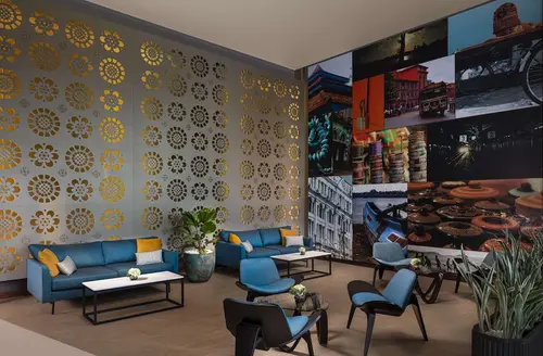 Radisson Hotel Colombo, Lobby sitting area