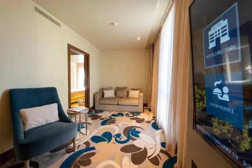 Smy Lisboa, Room