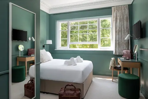 The Goodenough Hotel London, Room
