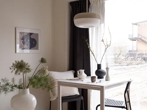 Waterfront Cabins, Room