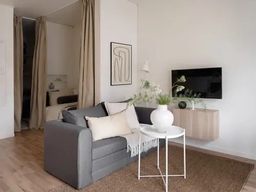 Waterfront Cabins, Room