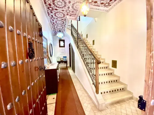 Riad Nouhal, Reception