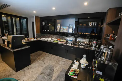 Arium Hotel Baku, Breakfast meal