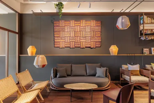 The Usual Rotterdam, Lobby sitting area