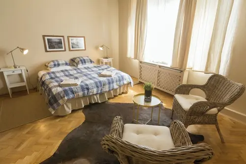 Ratiu House, Room