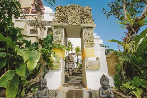 The Nenggala Suite, Lobby