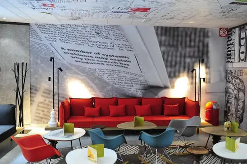Ibis Skopje City Center, Lobby sitting area