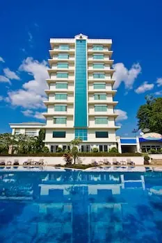 Champasak Grand Hotel, Pool