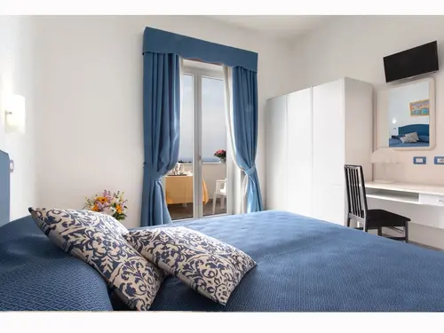 Hotel Britannia, Room