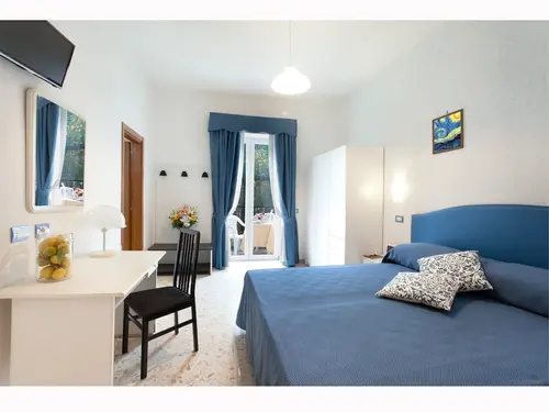 Hotel Britannia, Room