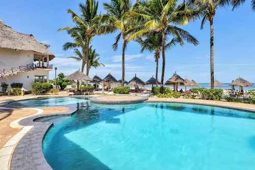 AHG Waridi Beach Resort & Spa, Outdoor pool