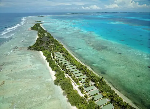Canareef Resort Maldives, Interior entrance