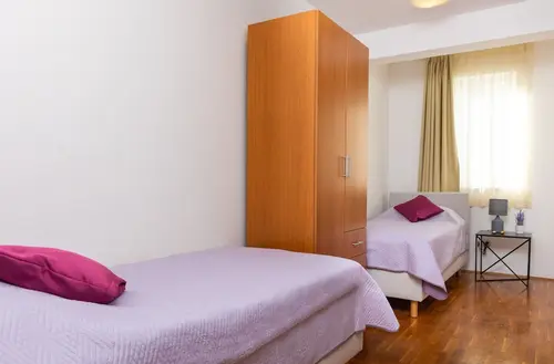 Villa Erna, Room