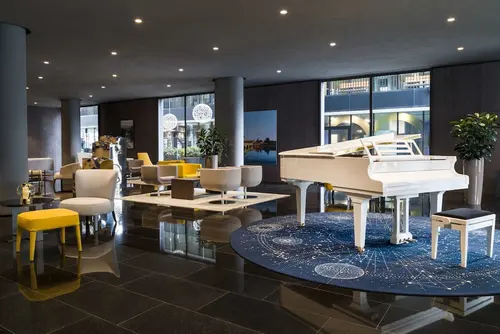 Maritim Hotel Plaza Tirana, Lobby