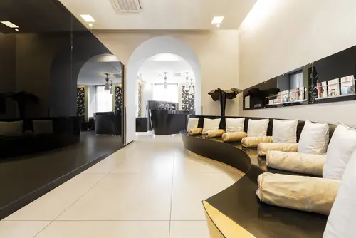 Palazzo Salgar, Lobby