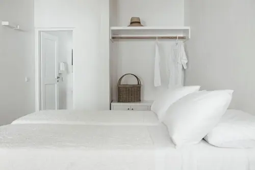 Terra Maria, Room