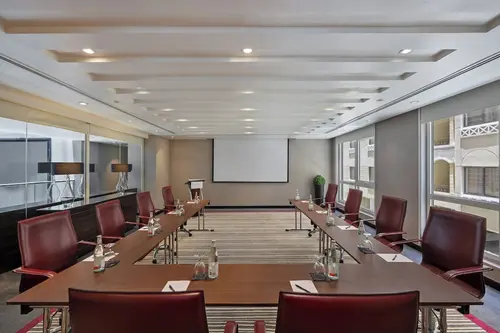 Centro Capital Doha By Rotana, Meeting facility