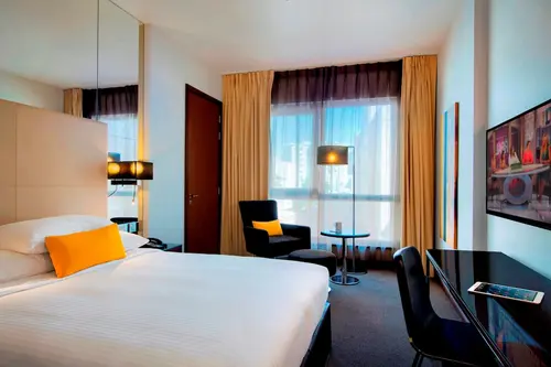 Centro Capital Doha By Rotana, Room