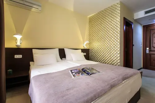 Hotel Premier, Room