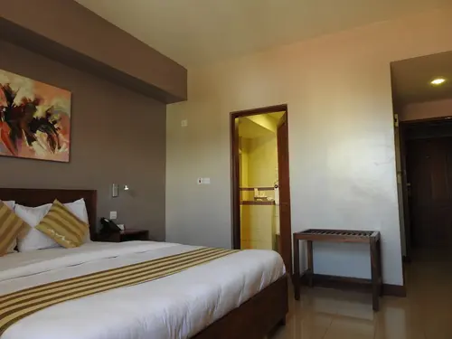 Venus Premier Hotel, Room